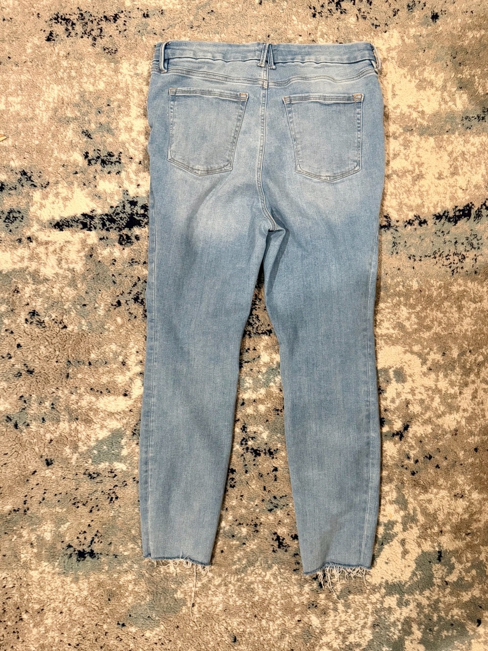 Good American Always Fits Good Legs Skinny High-Rise Jeans - raw hem - 14-18